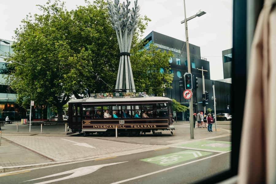 Christchurch City Top Spots Half Day Tour(Small Group Tour) - Art, Gothic Revival buildings, and a small itinerary wrinkle