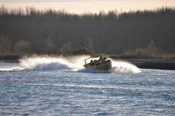 Christchurch Heli-Jet - Helicopter and Jet Boat - Landing beside the river for the Braided Blast