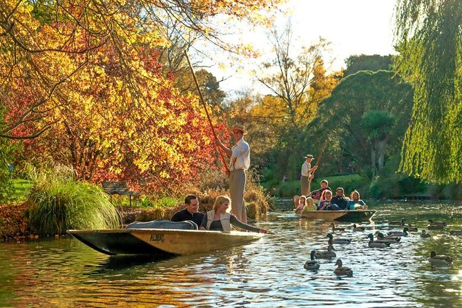 Christchurch Private Luxury Full Day Tour - The Bridge of Remembrance