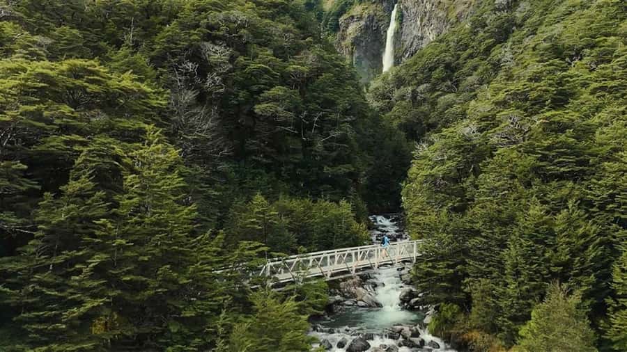 Christchurch: to Franz Josef via Hokitika 1 Way Tour - The Mercedes Sprinter keeps the group small