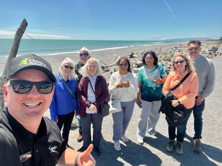 Christchurch: to Franz Josef via Hokitika 1 Way Tour - Arthurs Pass brings the mountains close