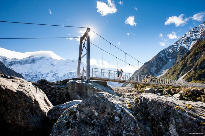 Christchurch to Queenstown One-Way Tour via Mt Cook & Lake Tekapo - Lindis Pass brings a different kind of scenery