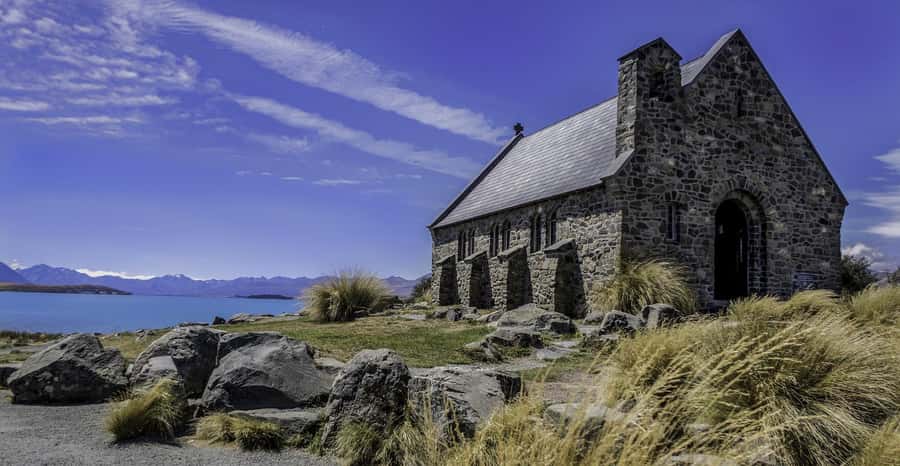 Christchurch: to Queenstown via Mt Cook 1 Way Tour - Why this route works as a South Island transfer