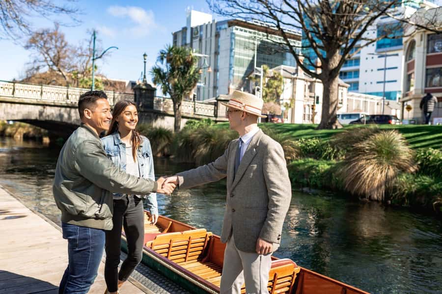 Christchurch: Tram, Punt and Gondola Ride Combo Ticket - What the experience feels like in different seasons