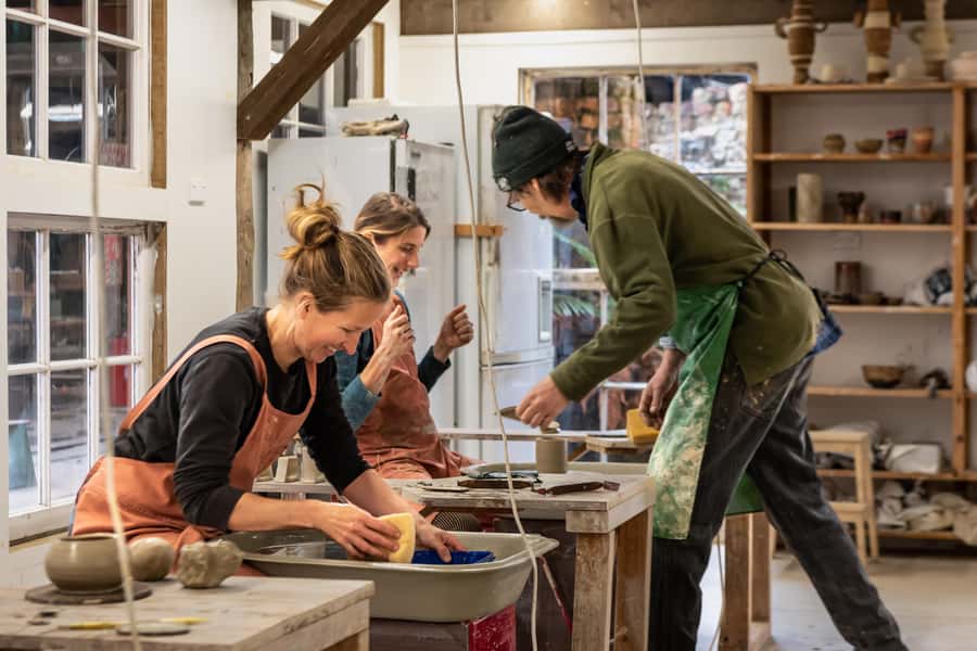 Coromandel: Wheel Throwing Pottery Class - Booking details worth keeping in mind