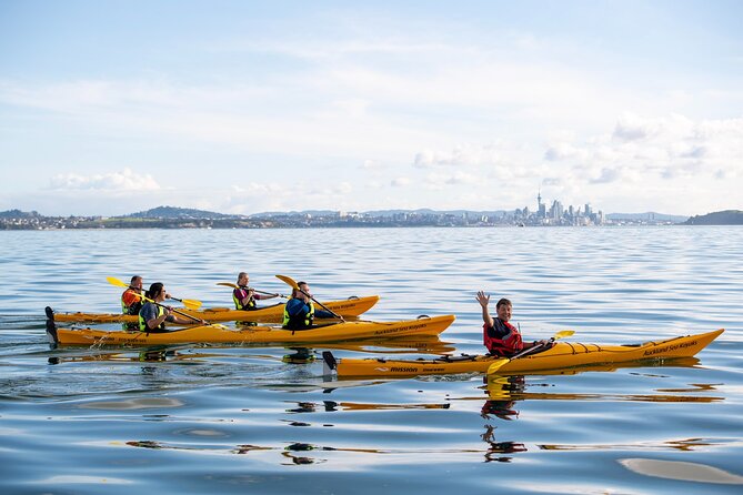 Day sea kayak tour Rangitoto Island - Returning across the gulf