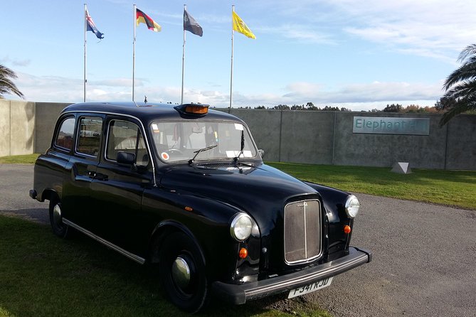 Deco City Black Cab Tours and Shuttles - Price, timing, and what the private format is worth