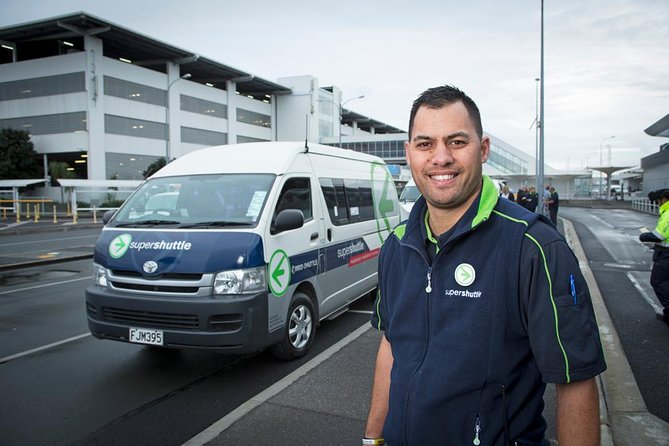 Departure Transfer: Auckland Central City Centre to Auckland Airport - How the service compares with other ways to leave Auckland