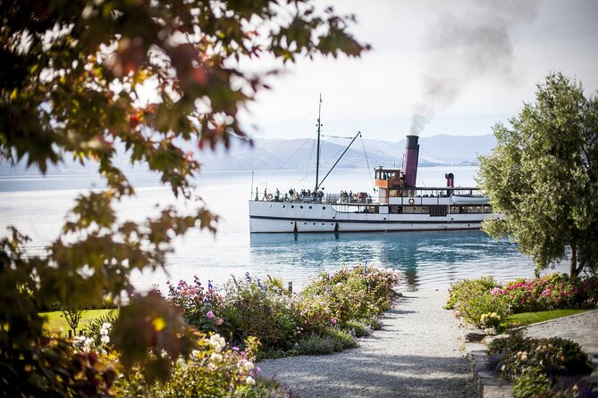 Dinner at Walter Peak High Country Farm and Cruise from Queenstown - Choosing Between the Earnslaw and Spirit of Queenstown
