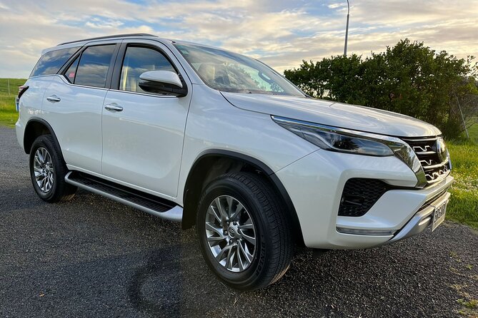 Direct & Quick Auckland Airport Transfer to/from Hotel in SUV - Why this airport ride can save your first hour in Auckland