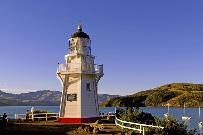 Discover Akaroa: Self Guided Audio Tour - The wharf, whale try pots, and Banks Peninsula War Memorial
