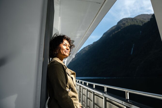 Doubtful Sound Wilderness Day Cruise from Manapouri - Wildlife: seals are likely, dolphins and penguins are luck