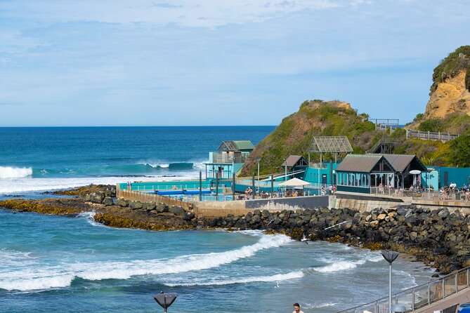 Dunedin City - Settlers & Voyages Tour - Otago University gives the tour a strong finish
