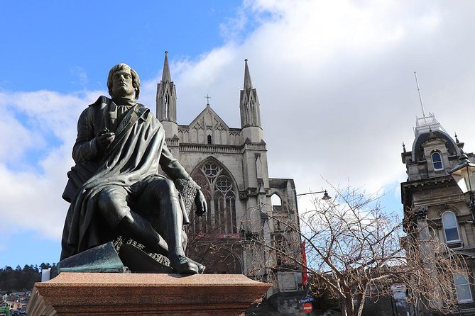 Dunedin City, Wildlife and Larnach Castle - Baldwin Street and Dunedin’s city character