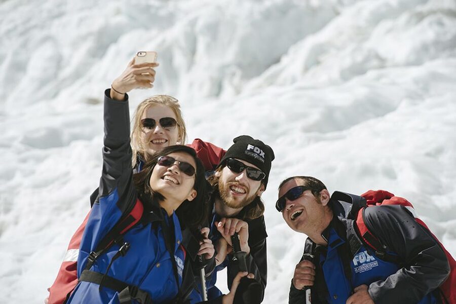 Fox Glacier: Up to 3 Hours Hike with Helicopter Transfer - What the guides add to the experience