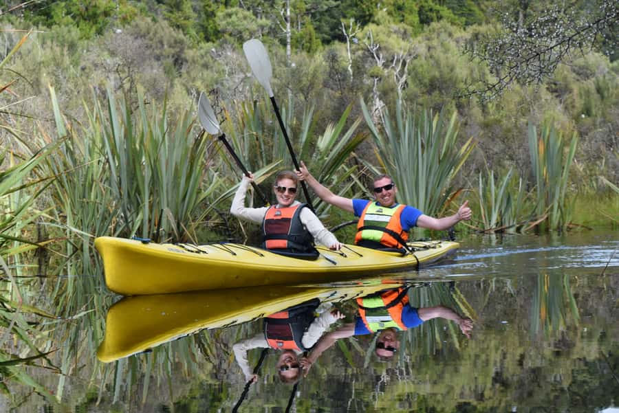 Franz Josef: 3-Hour Kayak Tour on Lake Mapourika - Into the Okarito Kiwi Sanctuary