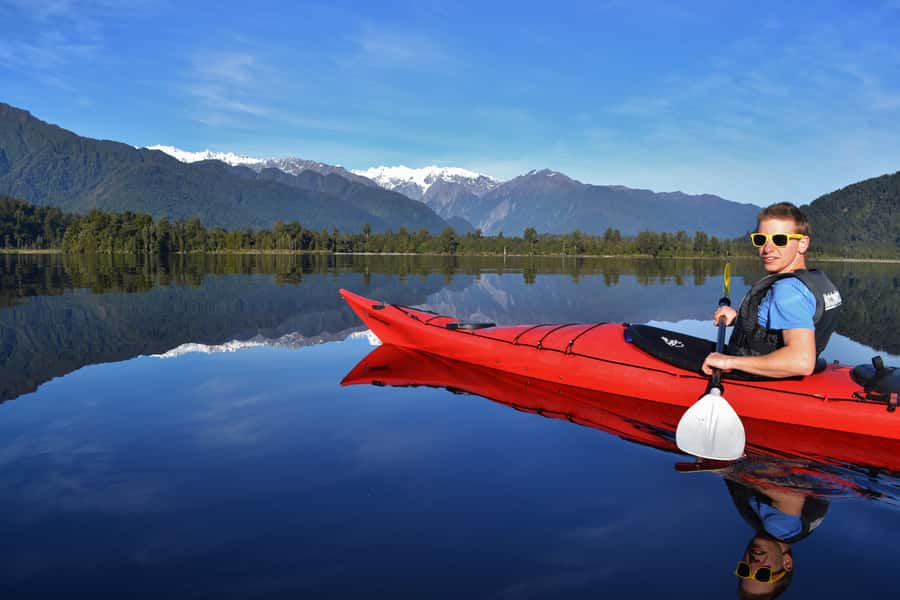 Franz Josef: 3-Hour Kayak Tour on Lake Mapourika - Rain gear that earns its place