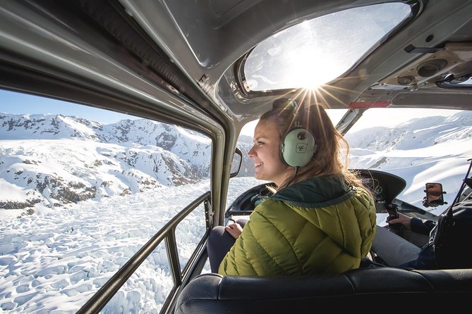 Franz Josef Glacier 25-Minute Helicopter Flight with Snow Landing - Flying from Franz Josef township to the Southern Alps