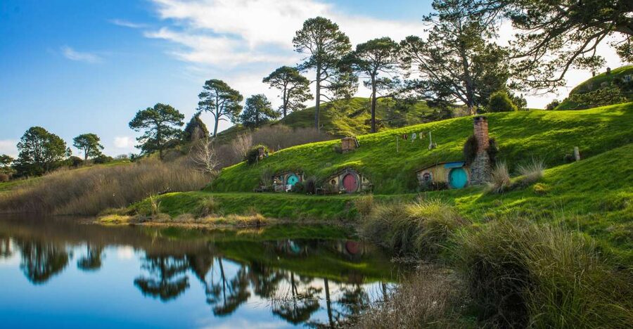From Auckland: Hobbiton Movie Set Full-Day Small-Group Trip - The return through Waikato country