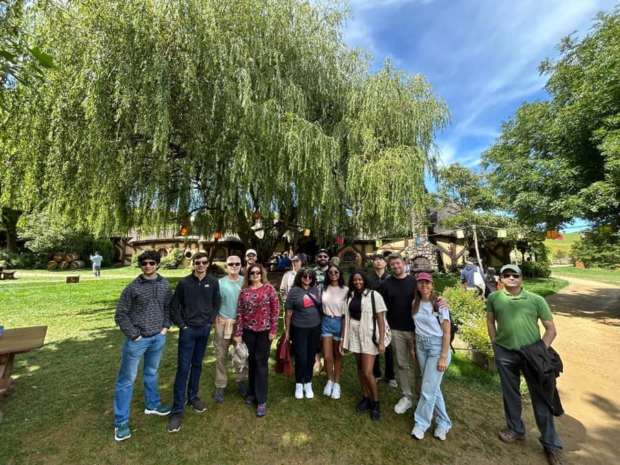 From: Auckland: Rotorua via Hobbiton Tour One Way Tour - Walking through 44 hobbit holes