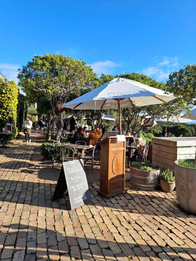 From Auckland: Waiheke Island Sip & Savour Tour with Lunch - Getting to Matiatia Wharf for the 9:00 AM ferry