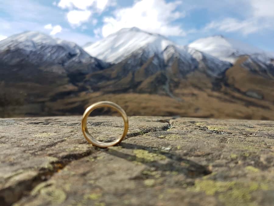 From Christchurch: Full-Day Lord of the Rings Tour to Edoras - Weather, clothing, and the short summit walk