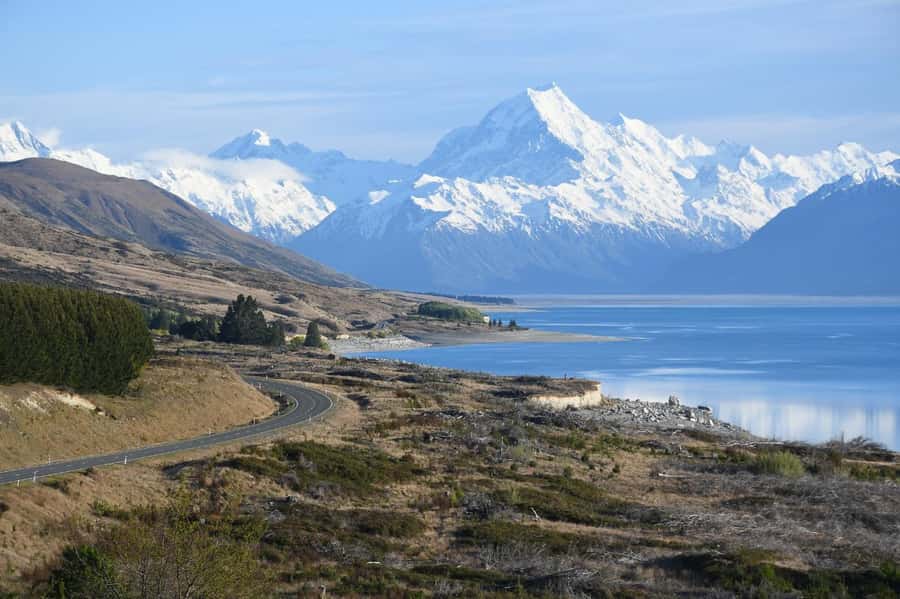 From Christchurch: Queenstown via Tekapo & Mt Cook Day Trip - Why this long transfer makes sense