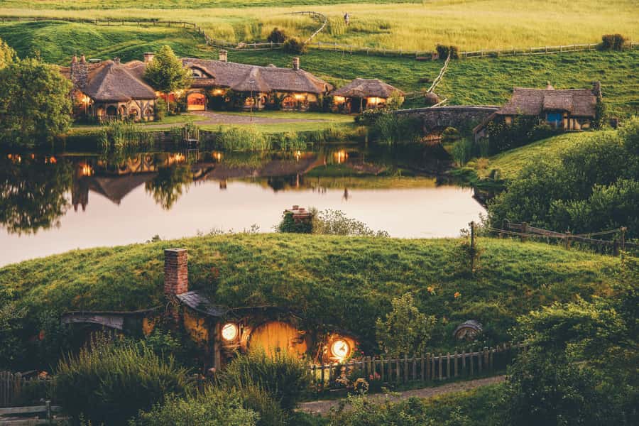 From Matamata: Guided Hobbiton Experience with Bus Transfers - Booking and timing advice