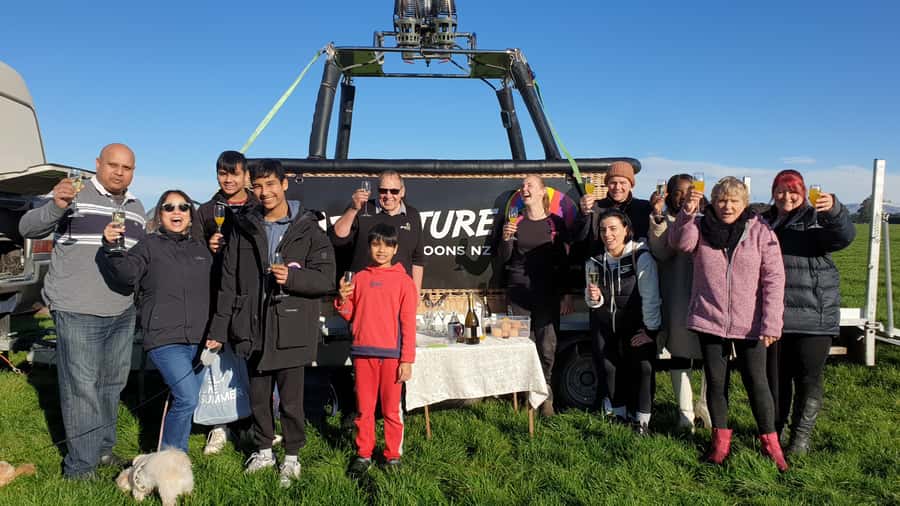 From Methven: Hot Air Balloon Flight in Canterbury with Wine - Graeme, Michaela, and the human side of the trip