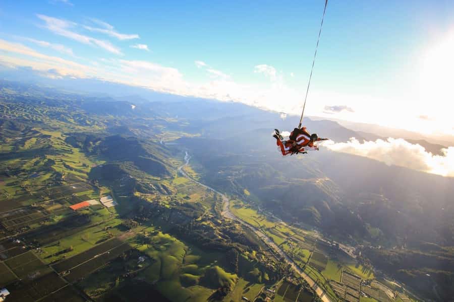 From Motueka: Abel Tasman Tandem Skydive Experience - Why Abel Tasman Makes a Fine Place to Skydive