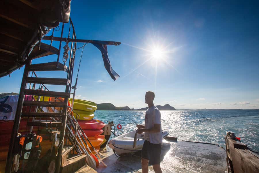 From Paihia: The Rock Adventure Overnight Cruise - Sunrise, breakfast, and the second morning