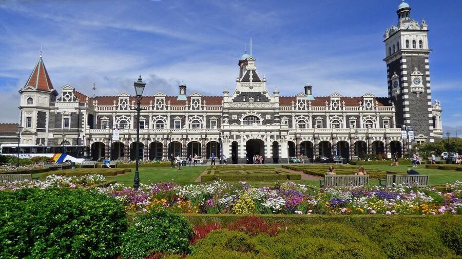 From Port Chalmers: Small Group Castle, Coast & City Tour - Is $141 a fair price?