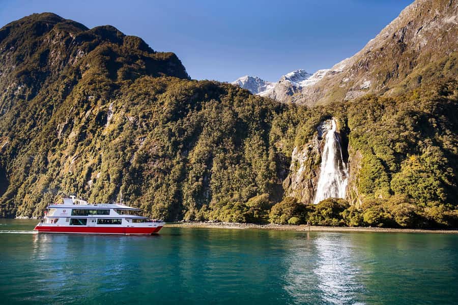 From Queenstown: Milford Sound Cruise & Scenic Coach Tour - Why the Queenstown to Milford Sound route is worth the long day