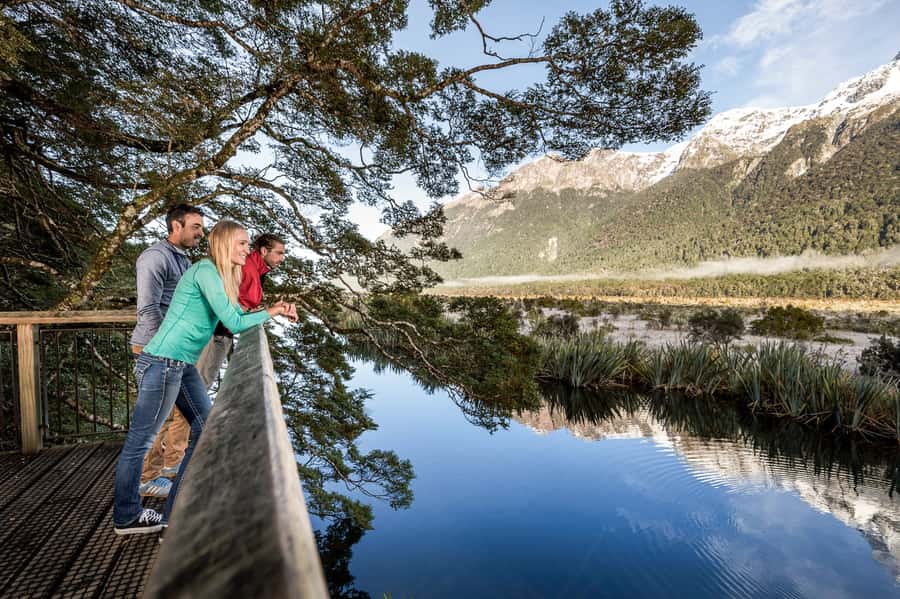From Queenstown: Milford Sound Day Trip on Premium Coach - Eglinton Valley shows Fiordland at its broadest