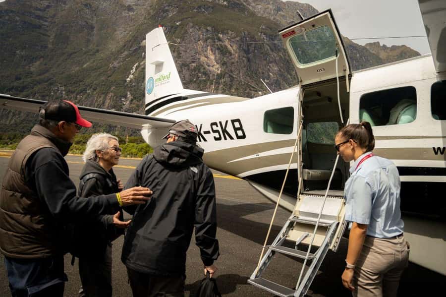 From Queenstown: Milford Sound Flight and Cruise with Lunch - Lunch, comfort, and what to bring