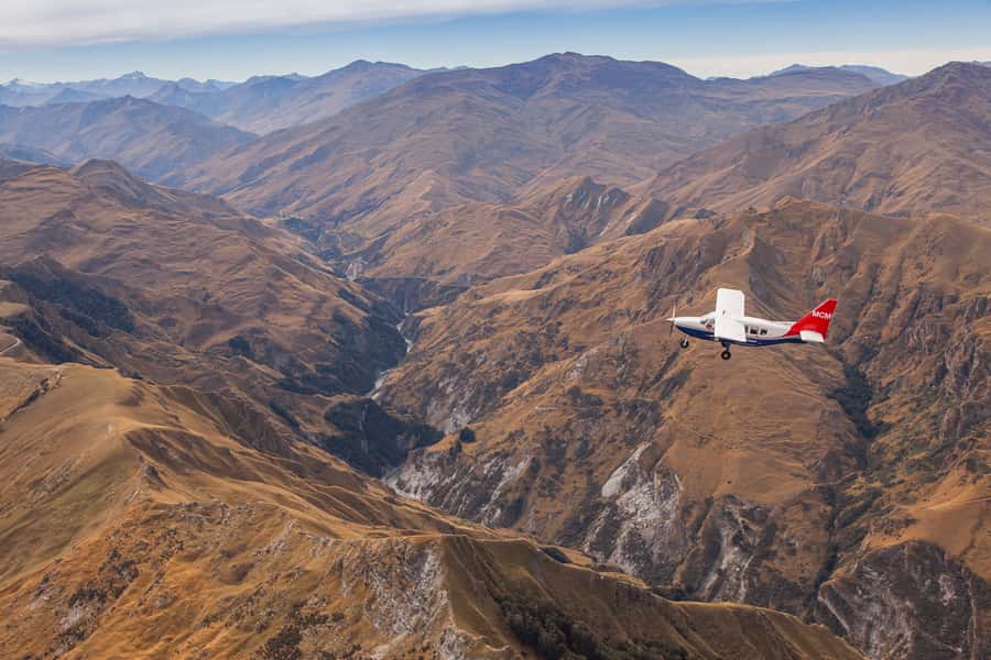 From Queenstown: Scenic Flight to Milford Sound - The route from Queenstown to Fiordland