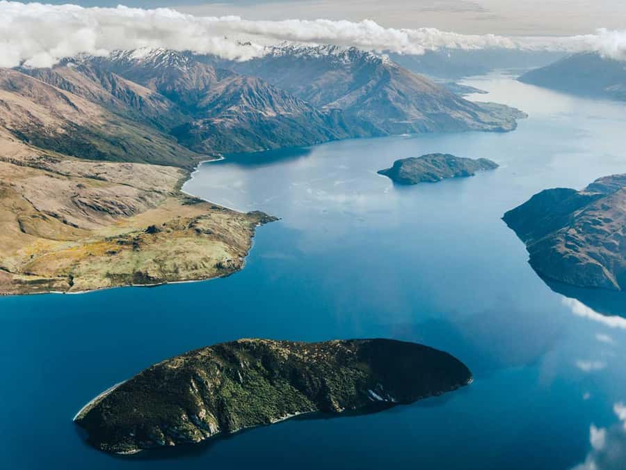From Wanaka: Milford Sound Flight with Landing & Glaciers - Small group comfort and practical limits
