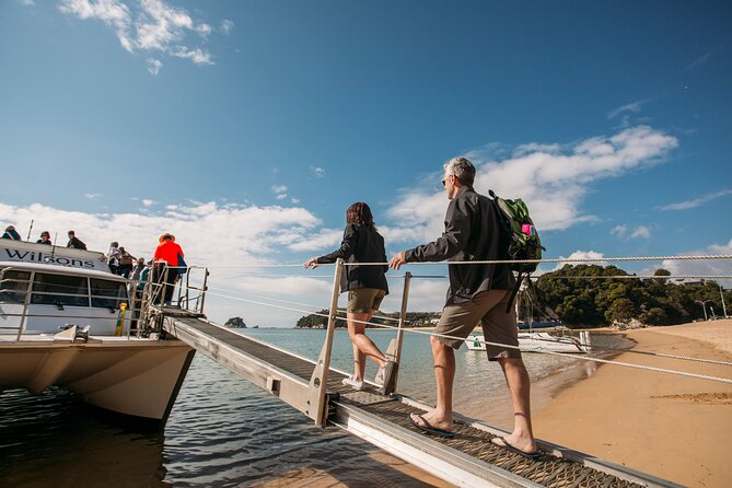 Full-Day Abel Tasman National Park Hiking Tour with Cruise - Beach lunch at Torrent Bay