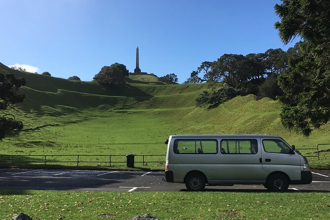 Full-Day Grand Auckland Volcanoes Tour - Mangere Mountain adds Māori settlement and wide views