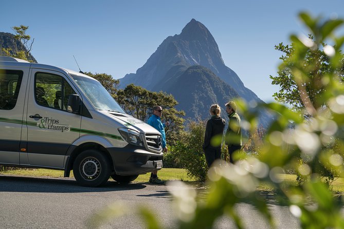 Full-Day Milford Sound Tour with Cruise and Walks from Te Anau - What the guides add