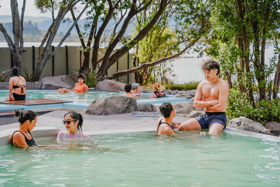 Geothermal Mineral Baths Experience: Pavilion Pools for 12+ - The 1.3-metre pool is more useful than it sounds
