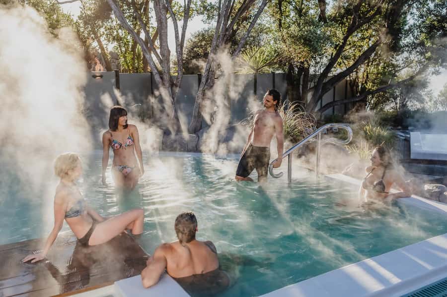Geothermal Mineral Baths Experience: Pavilion Pools for 12+ - Lake views and the best time to go