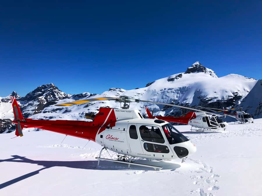 Glacier Explorer & Earnslaw Burn Helicopter Flight - What the glacier landing really adds