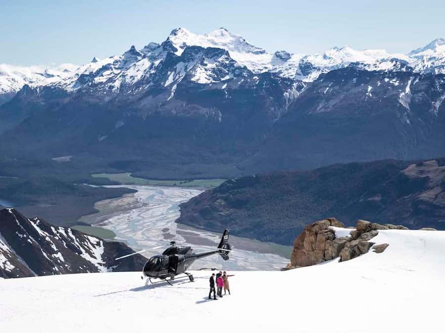 Glenorchy: 25-30 Minute Snow Landing Helicopter Experience - Who will enjoy this most?