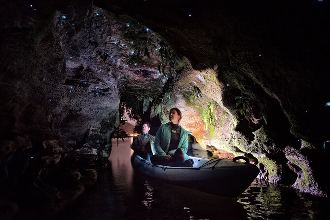 Glow Worm Kayak Tour - From Rotorua’s redwoods to the lakeshore