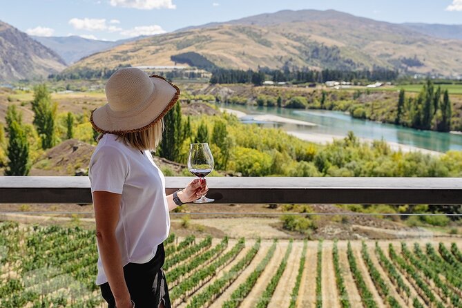 Gourmet Food and Wine Tour Queenstown All-Inclusive Tour - Why Central Otago works so well for a wine day