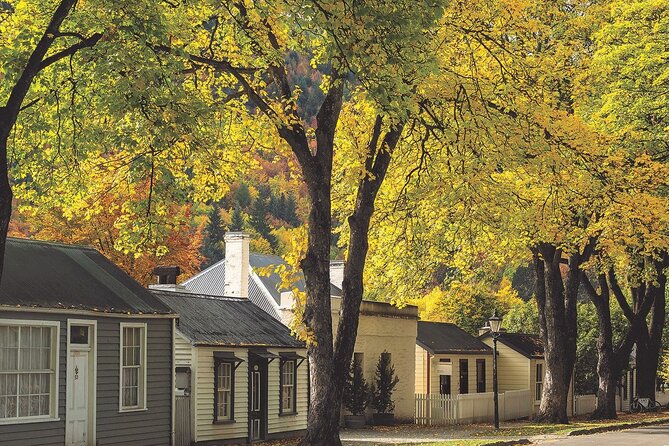 Gourmet Food and Wine Tour Queenstown All-Inclusive Tour - Cromwell adds gold-rush history