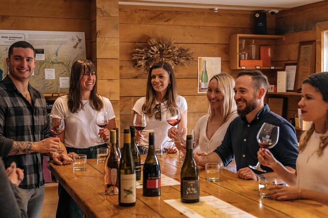 Gourmet Food and Wine Tour Queenstown All-Inclusive Tour - Arrowtown closes the day with a short walk