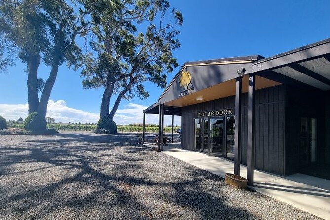 Great Escape Self-Guided Scenic Cycle Winery Tour from Napier - Craggy Range requires a serious time decision
