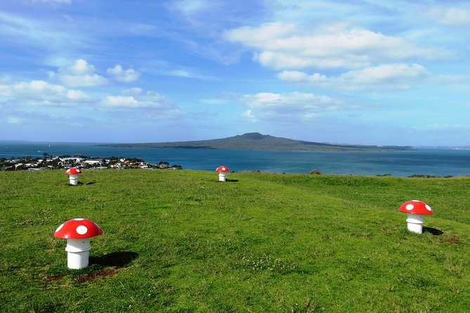 Guided Segway Tour to the summit of Mt Victoria in Devonport Auckland - Meeting Pauline in historic Devonport